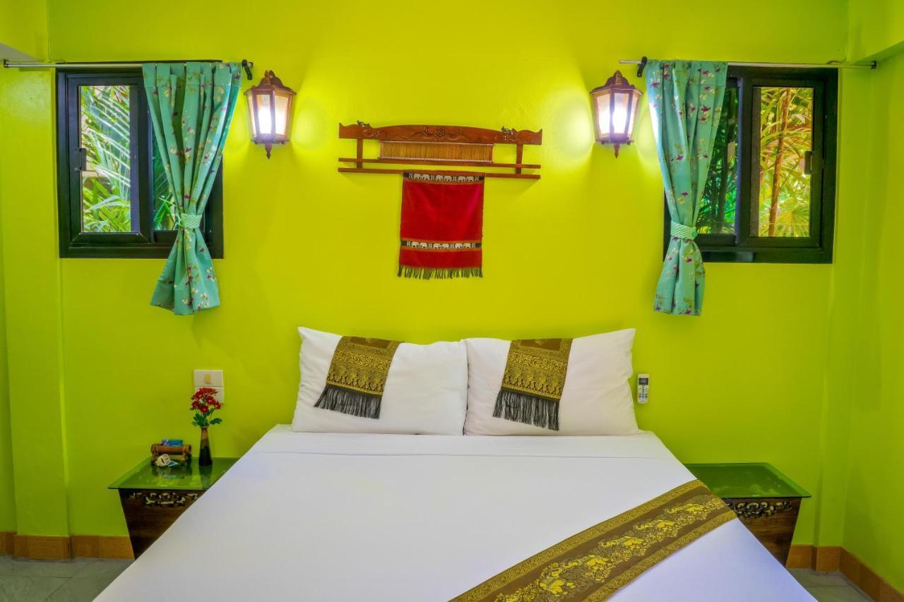 Chez Charly Bungalow Nai Yang Beach Kültér fotó
