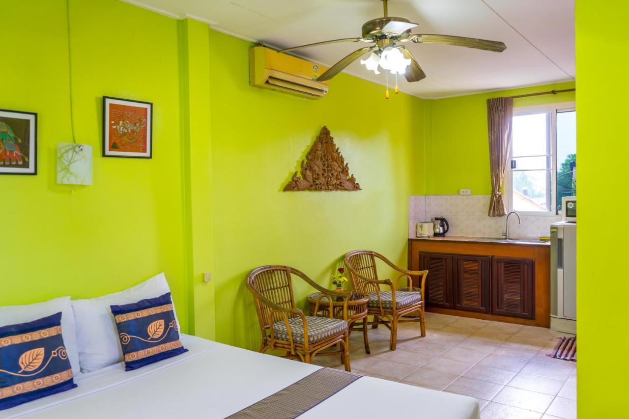 Chez Charly Bungalow Nai Yang Beach Kültér fotó